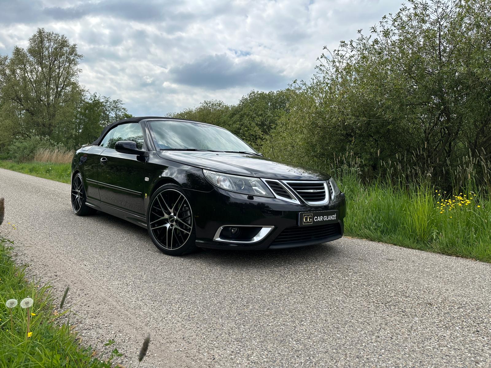 Saab 9-3 Cabriolet zijaanzicht na behandeling